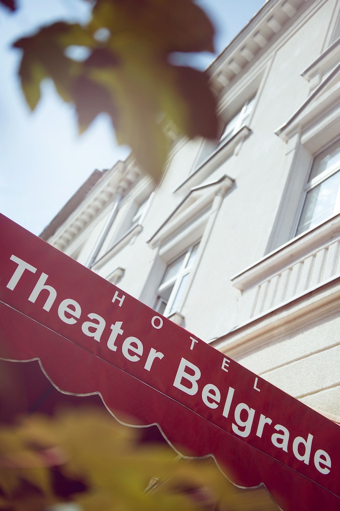 HOTEL THEATER BELGRADE 4/49
