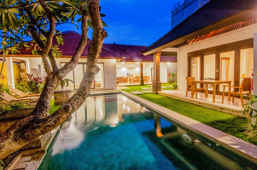 Nomad Hub Canggu Bali 17/22