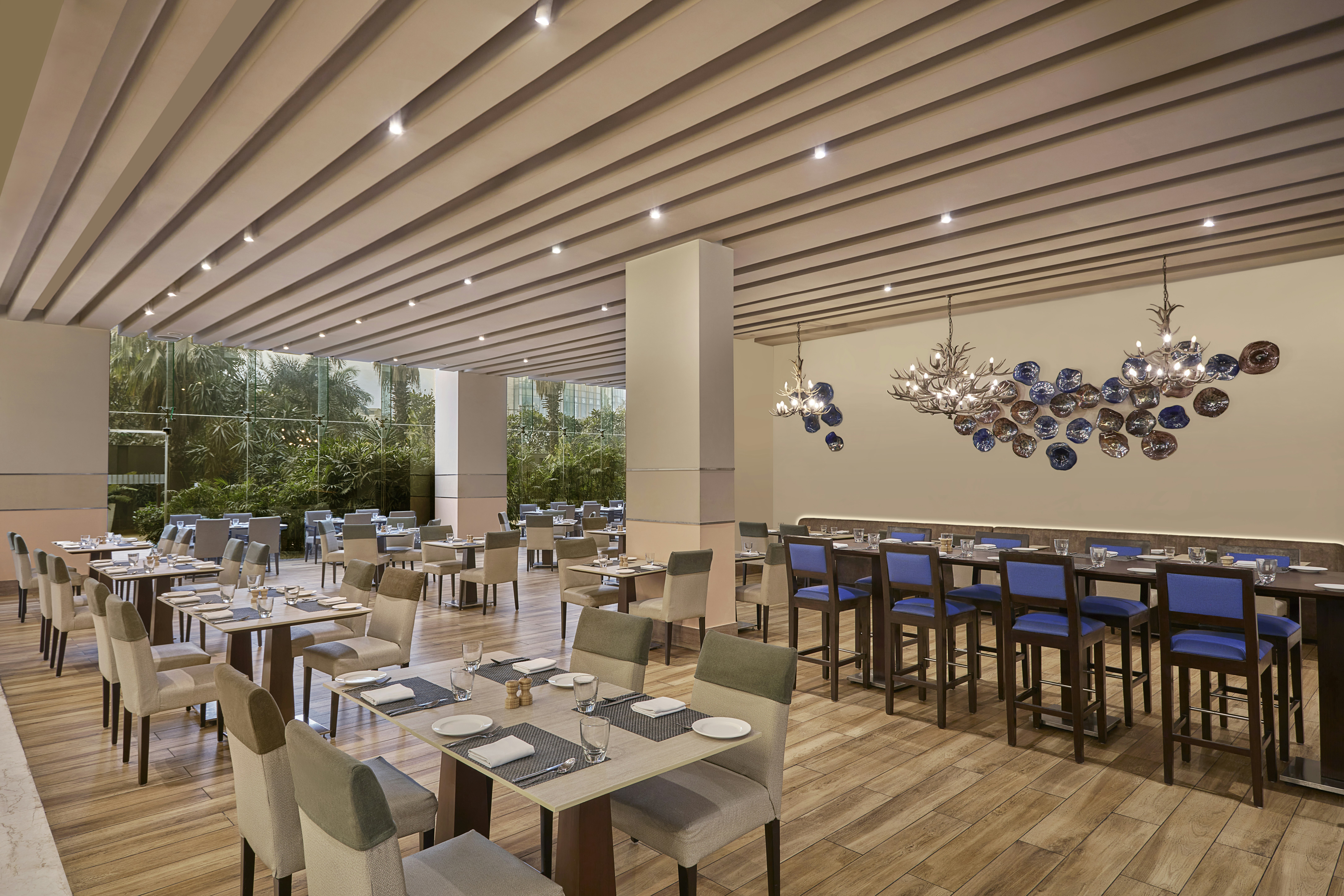 DoubleTree by Hilton Gurugram Baani Square 35/47