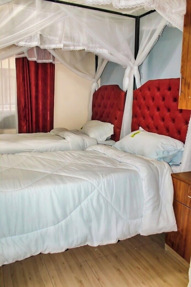 Toque Hotel & Lounge 23/50
