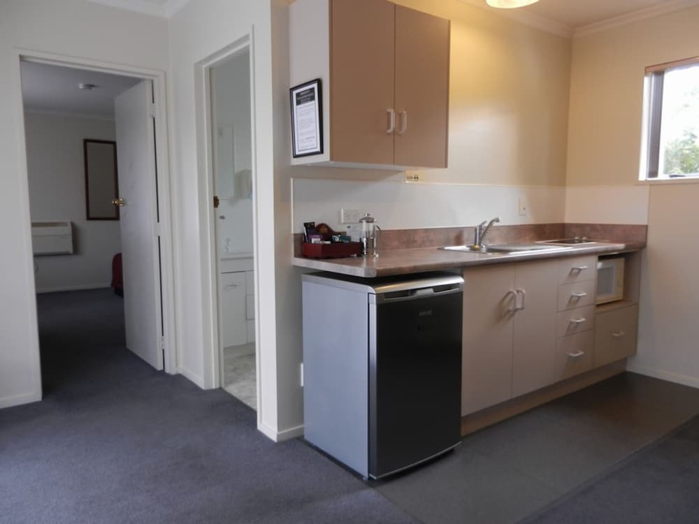 Amber Court Motel 16/63