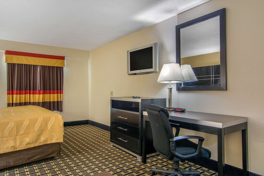 Quality Inn & Suites Union City Atlanta South 42/50