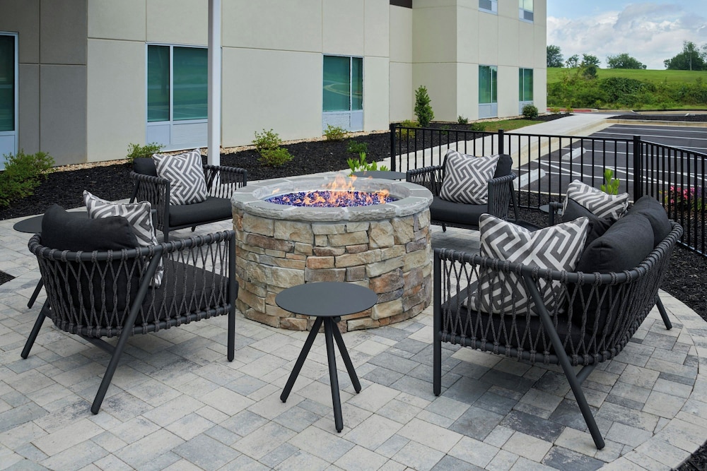 Towneplace Suites By Marriott Calhoun 22/50
