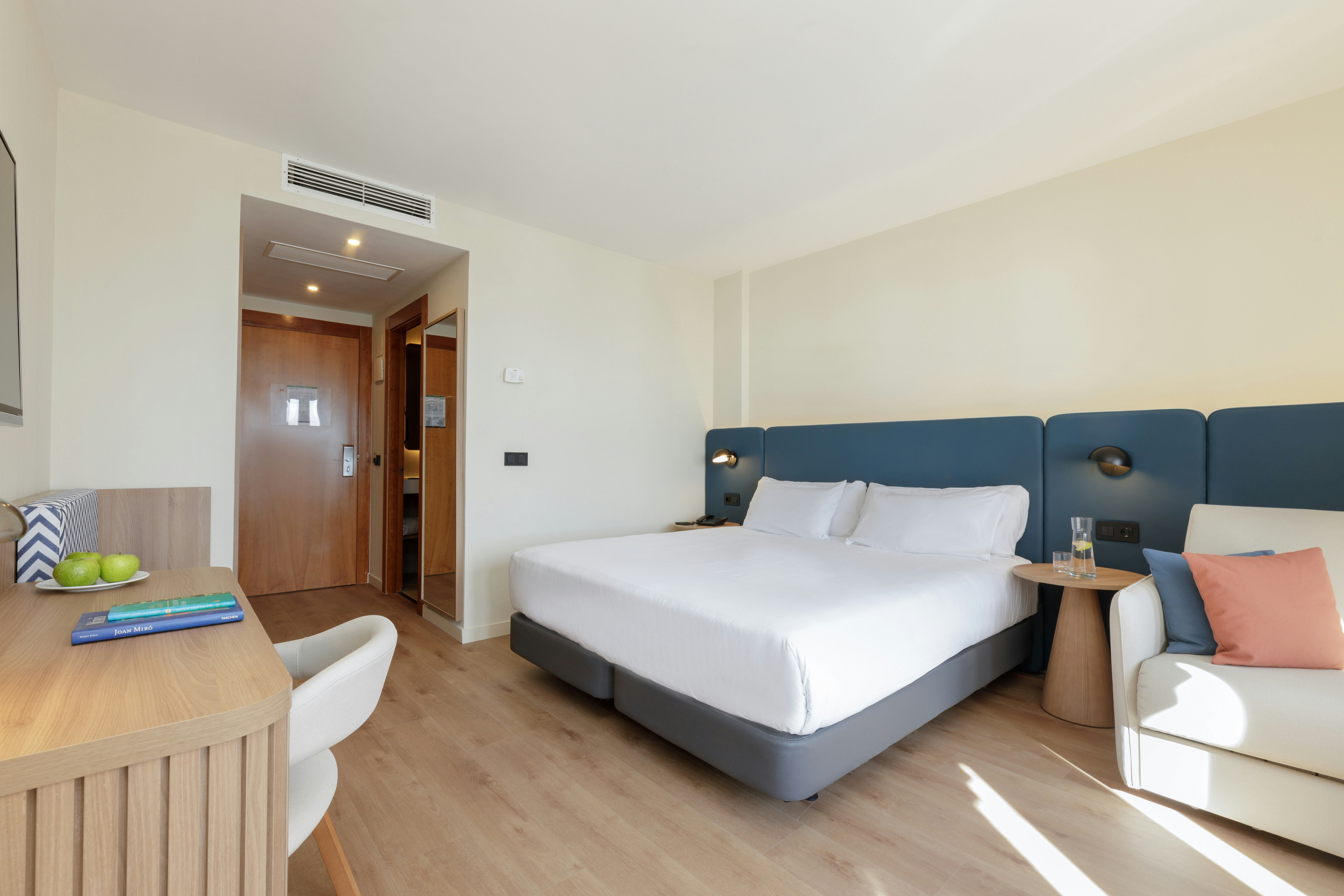 SUPERIOR, DOUBLE BED, SEA VIEW
