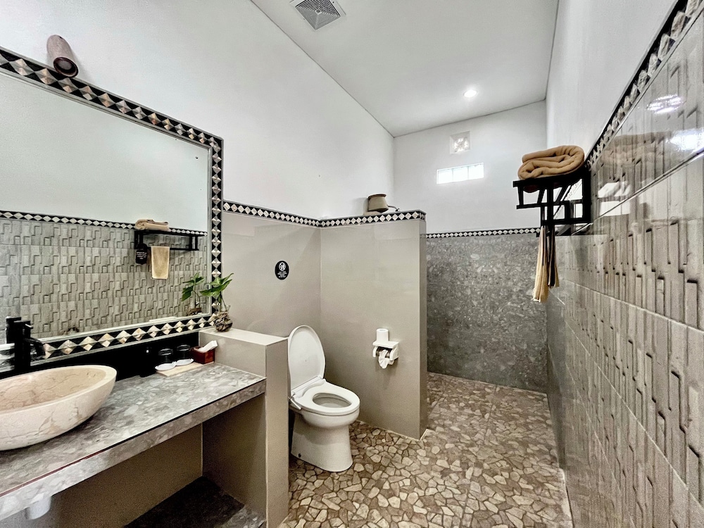 Mejore Beach Hotel 49/50