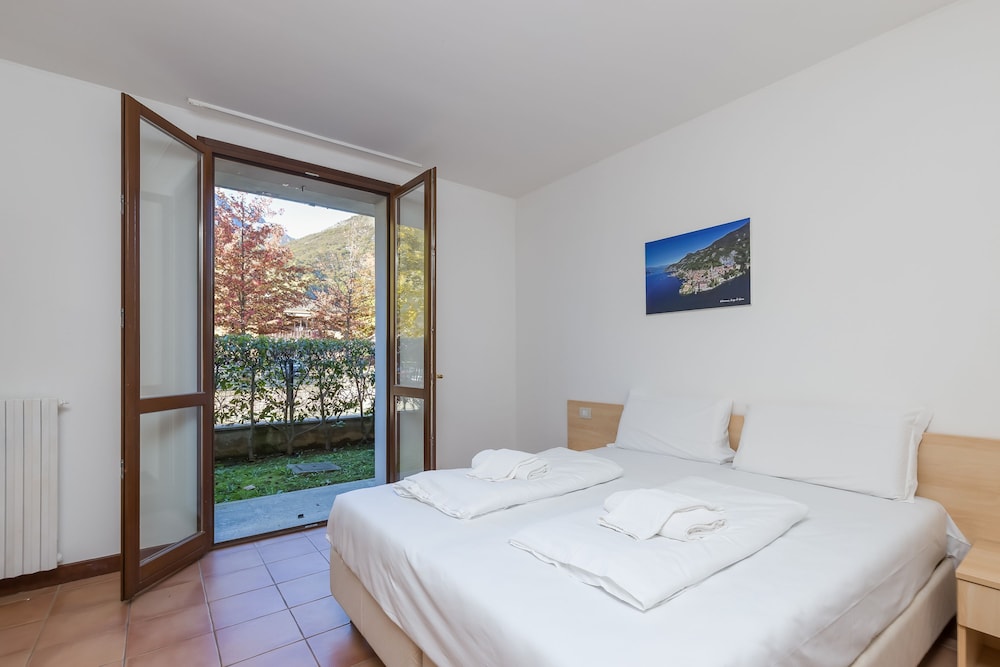 RESIDENZA PORTO LETIZIA 33/50