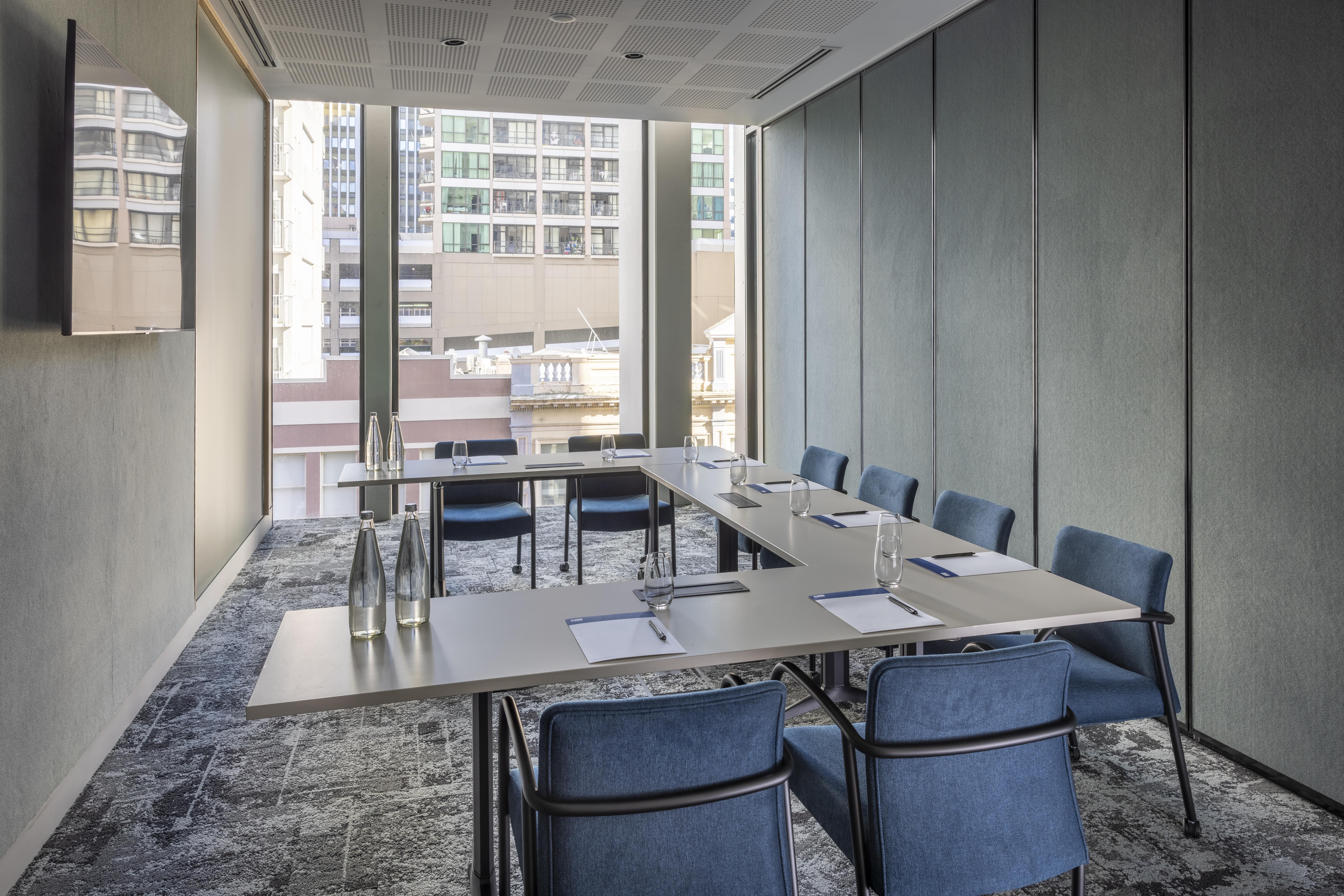 Holiday Inn Express Auckland City Centre 52/58