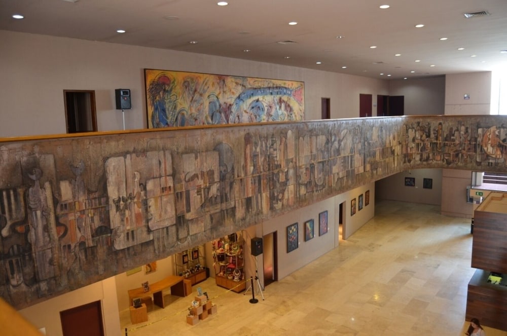 Hotel Palacio Azteca Tijuana, Trademark by Wyndham 12/71