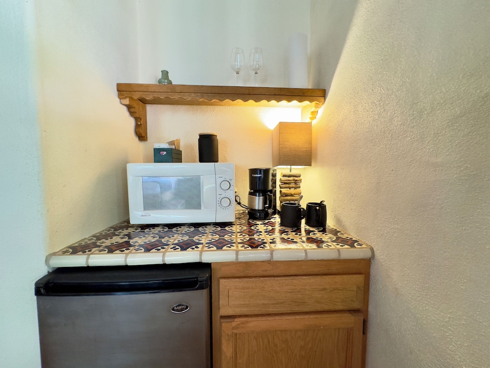 Old Taos Guesthouse Bed and Breakfast 58/69