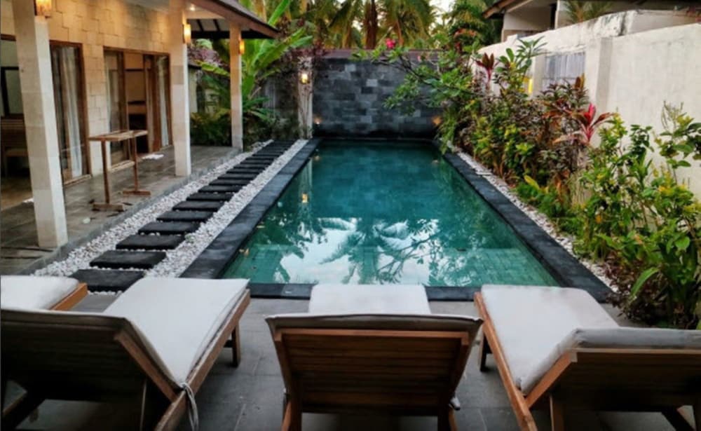 Kelapa Luxury Villas 15/80