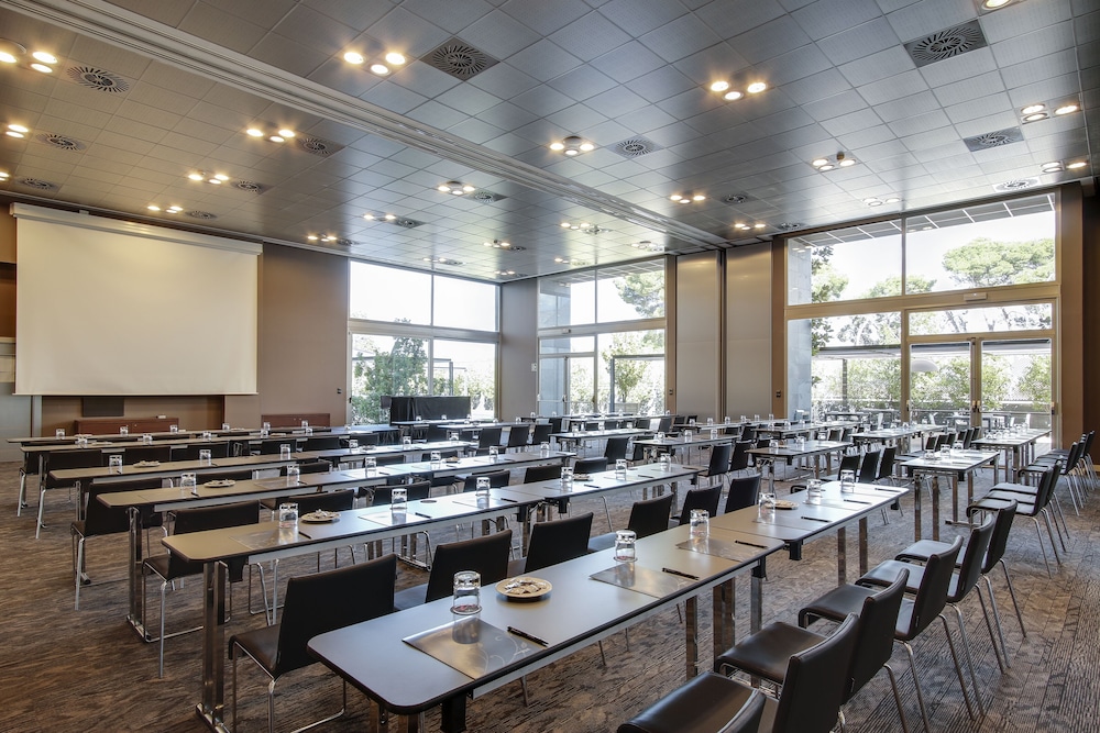 Rafaelhoteles Forum Alcala 40/49