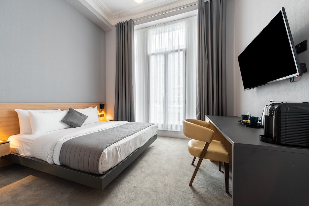 Gainsborough Hotel 24/66