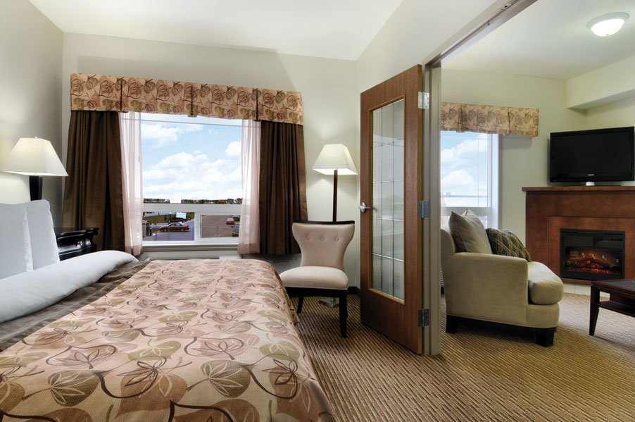 Weyburn Canalta Hotel 12/41