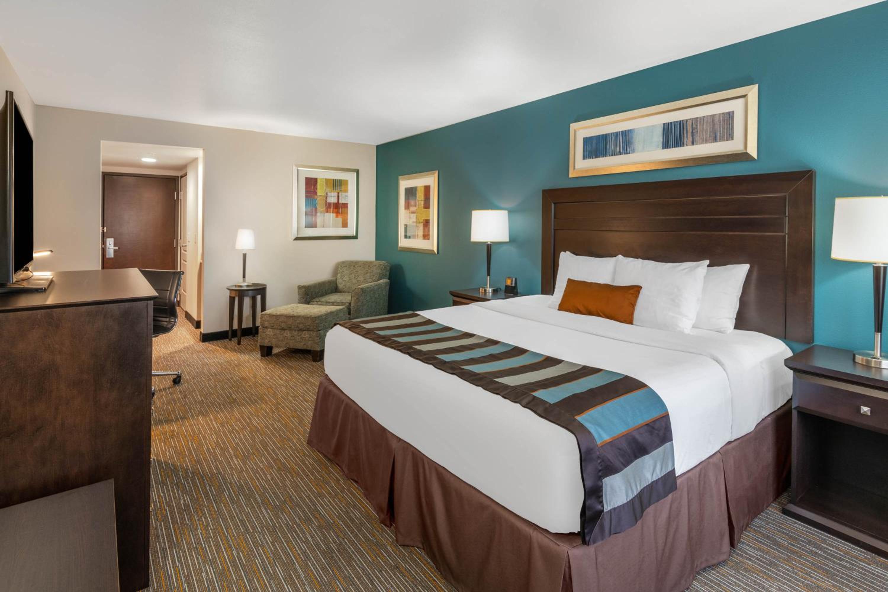 غرفة بسرير كينج بحوض استحمام لذوي الإعاقة، Wingate By Wyndham St George 2/10