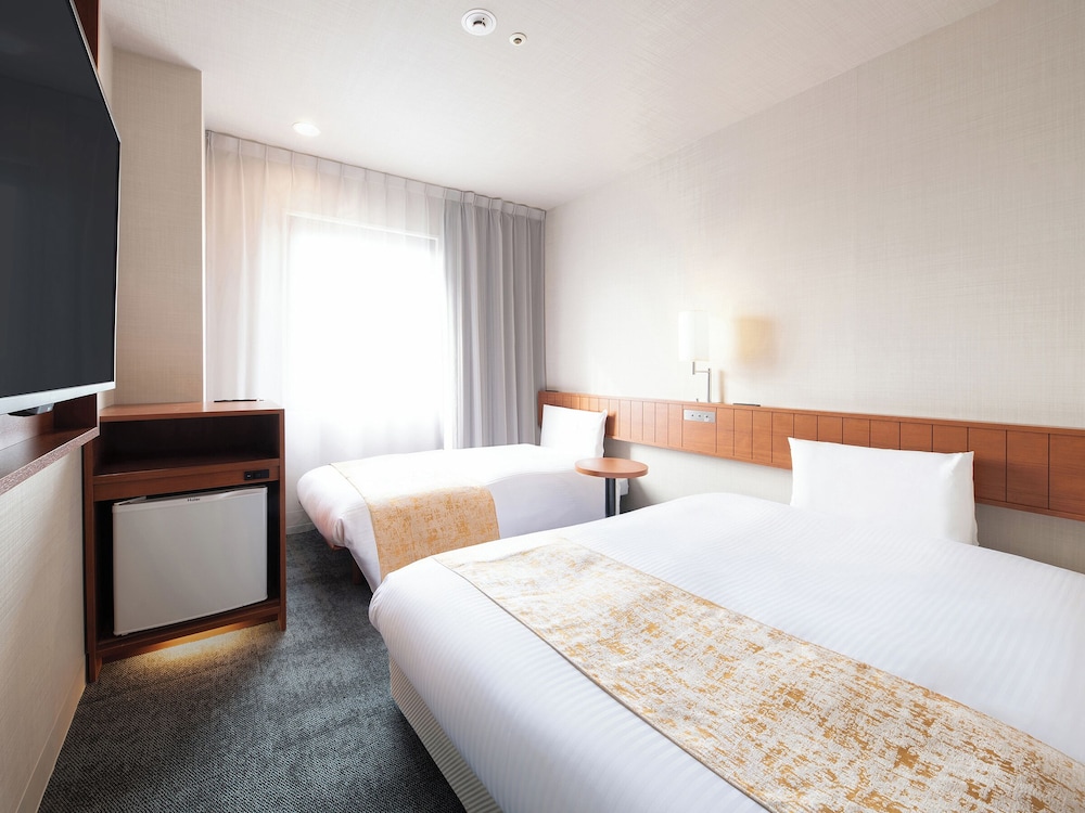 Vessel Inn Yachiyo Katsutadai Ekimae 23/67