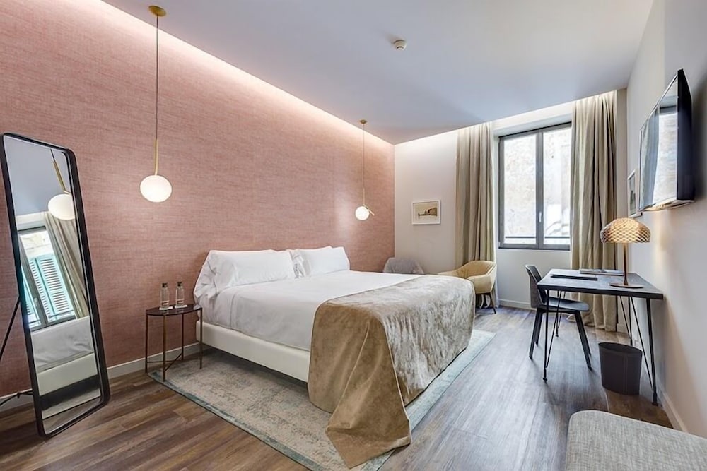Boutique Hotel Sant Jaume 10/67