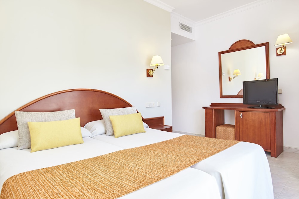 Universal Hotel Aquamarin 16/65