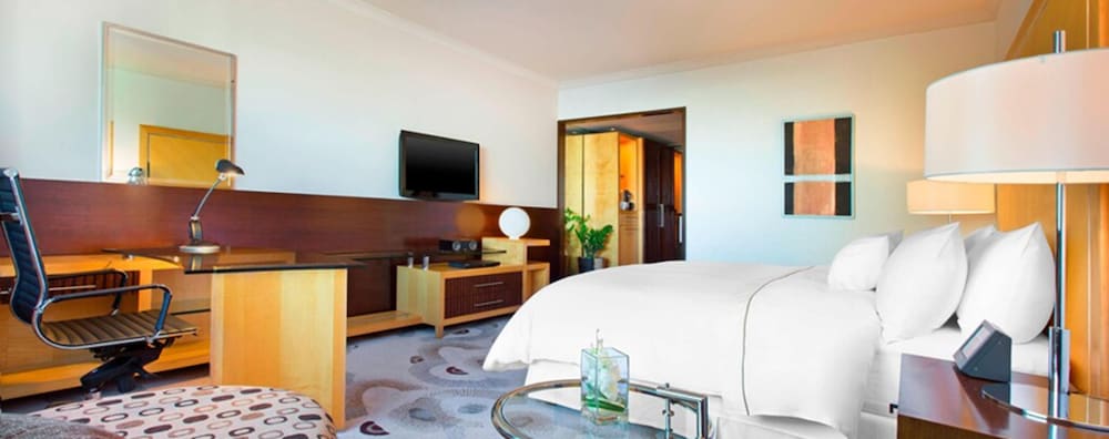 The Westin Grande Sukhumvit 11/75
