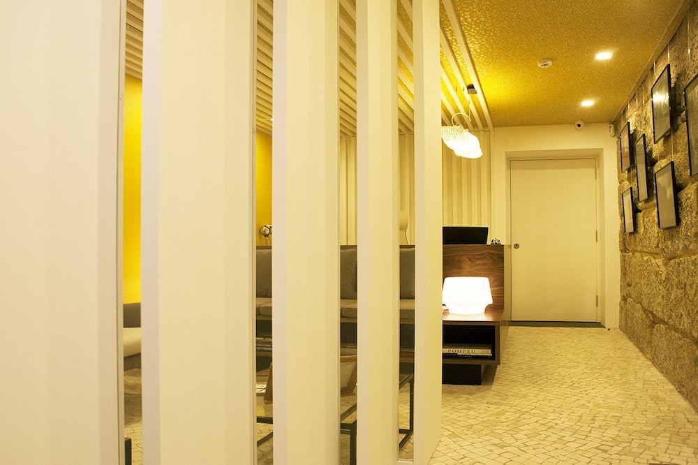 In Porto Gallery Guesthouse 25/50