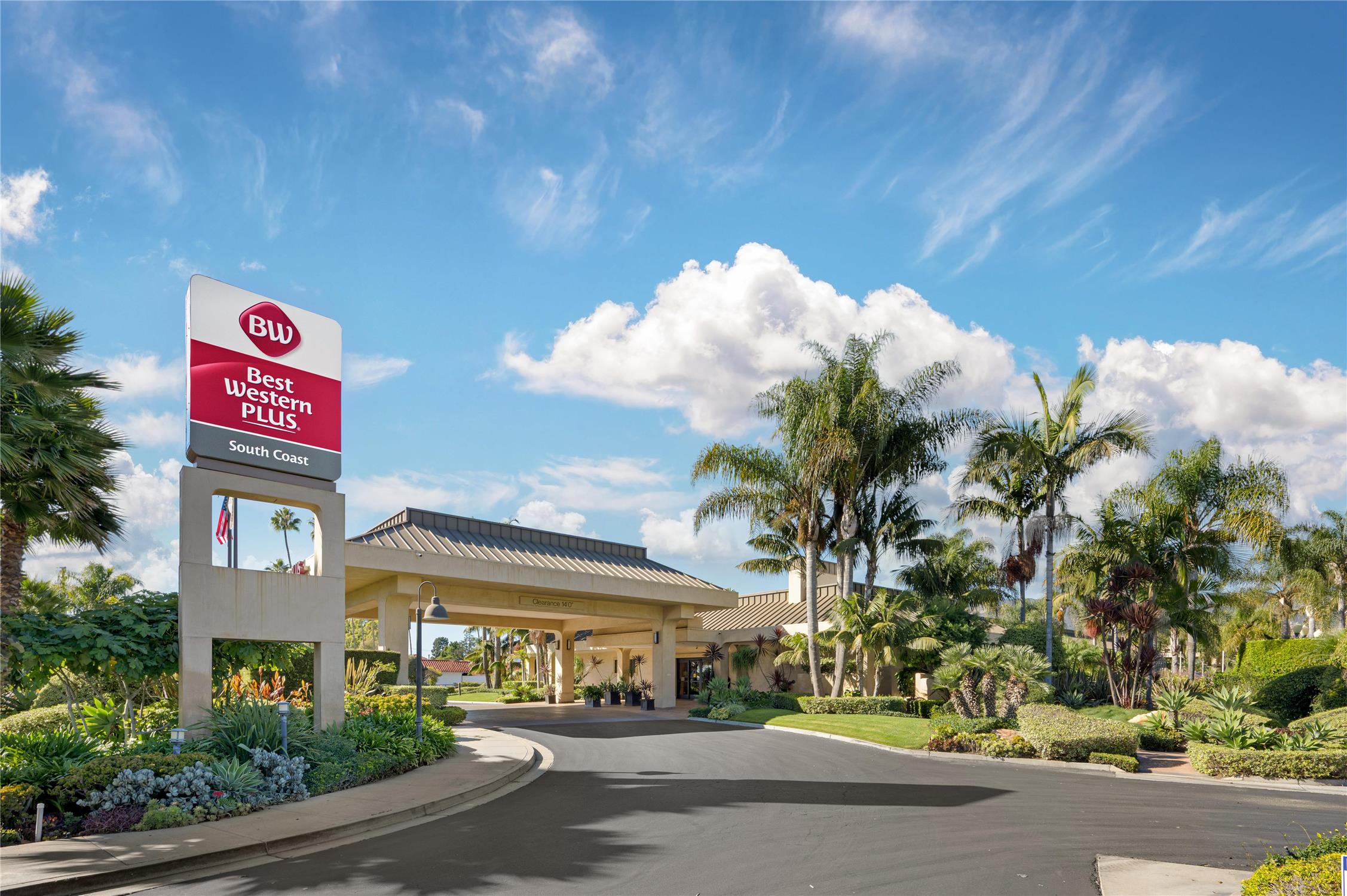Best Western Plus South Coast Inn 63/72