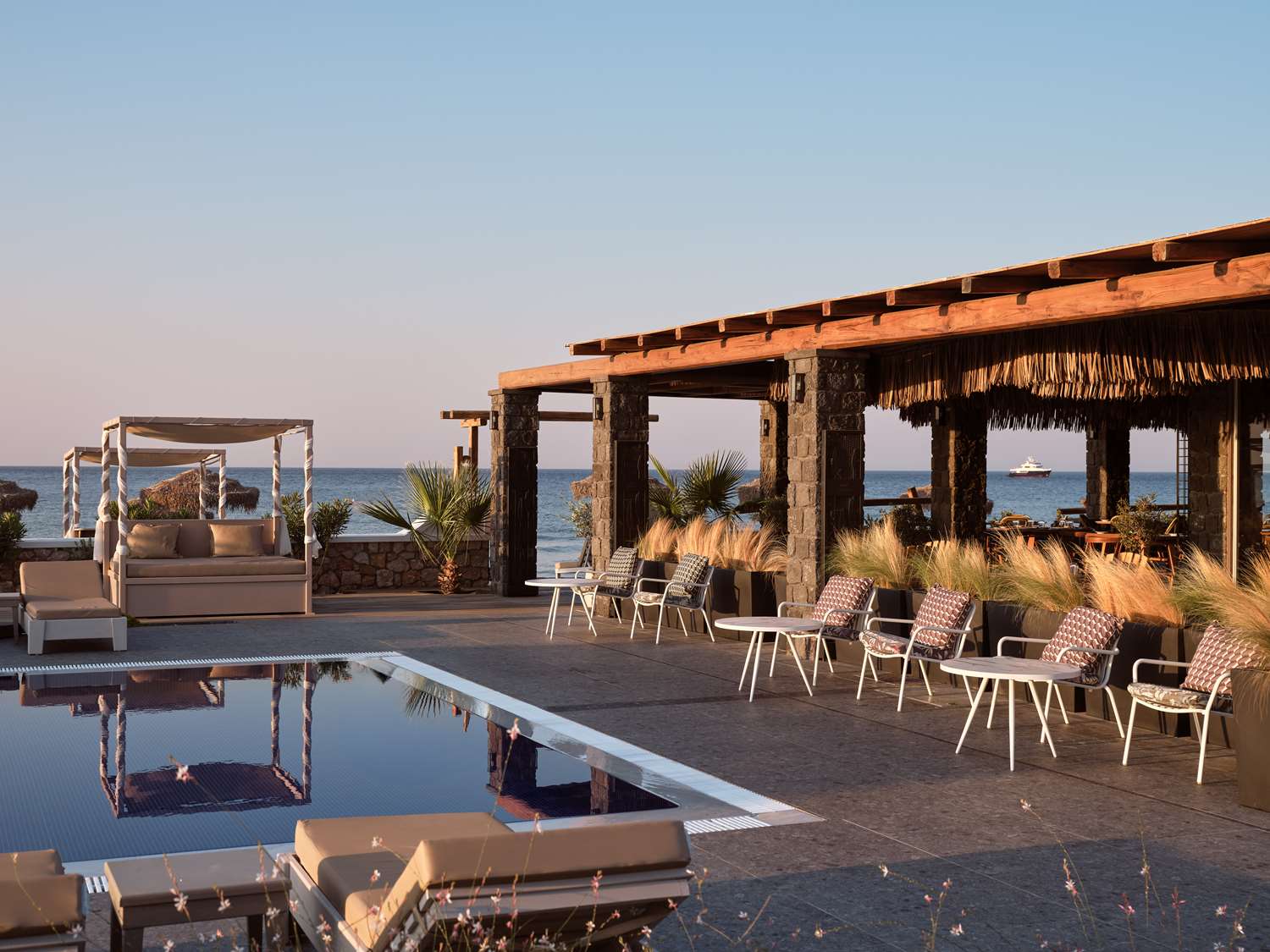 Sea Breeze Santorini Beach Resort, Curio by Hilton 43/50