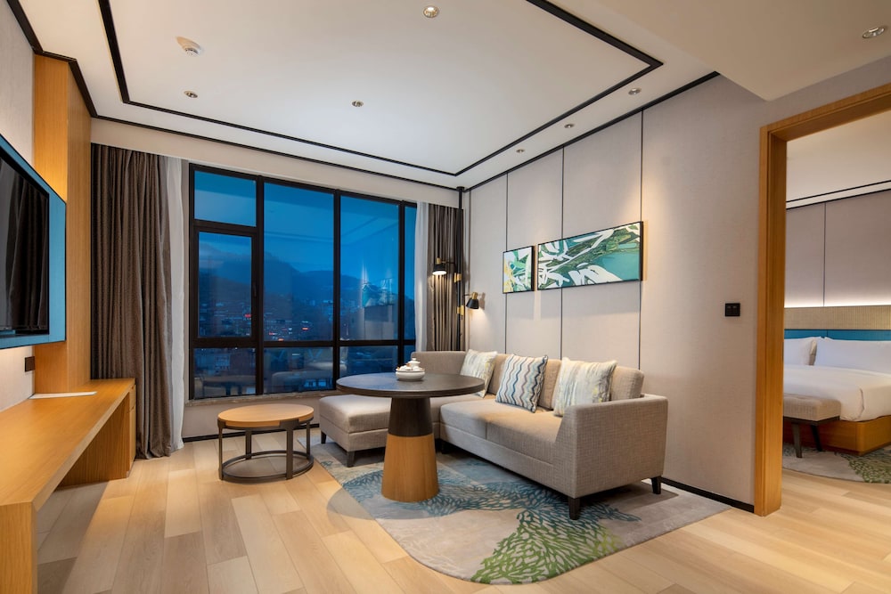 Hilton Garden Inn Guizhou Maotai Town 35/45
