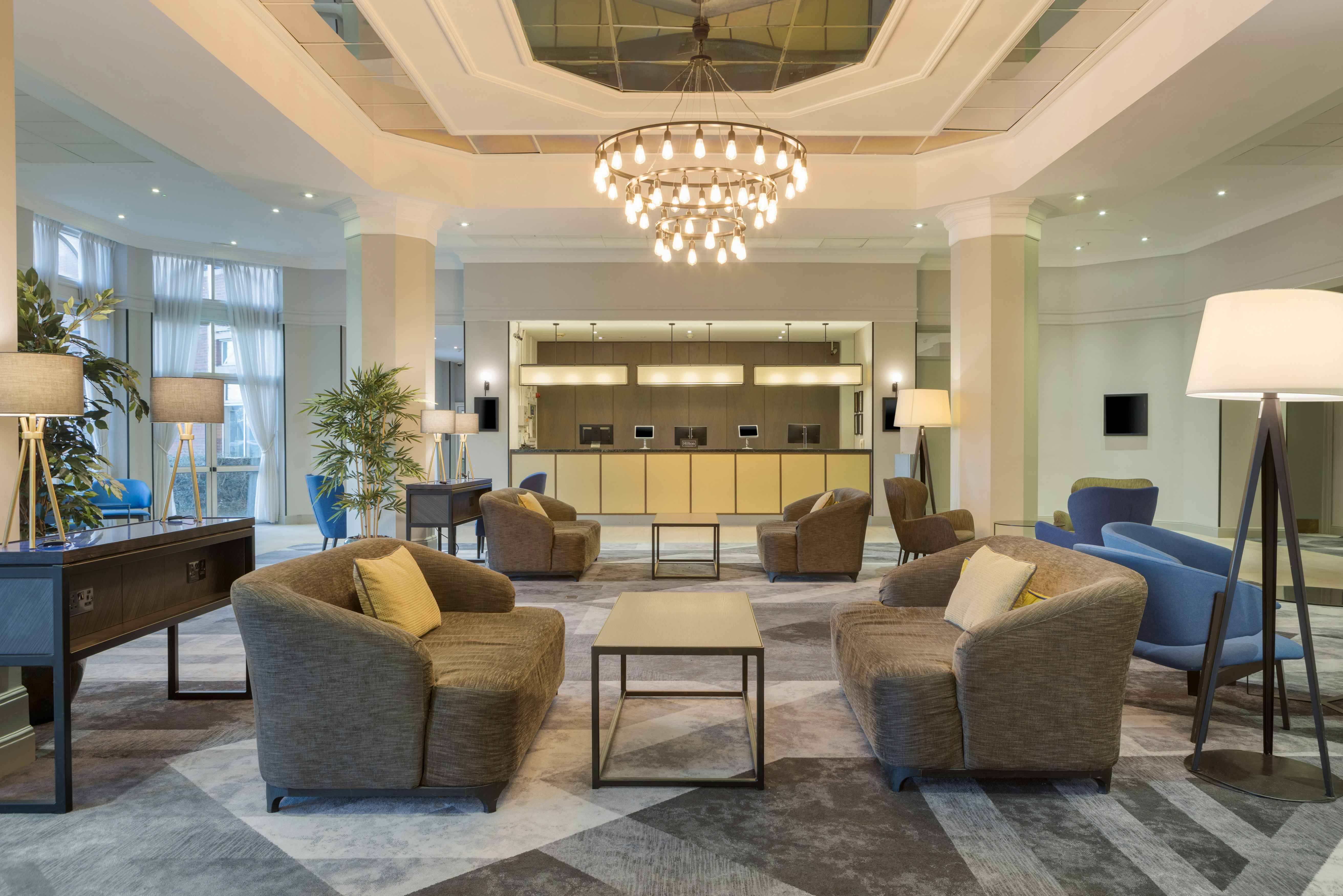 Doubletree By Hilton Dartford Bridge 41/84