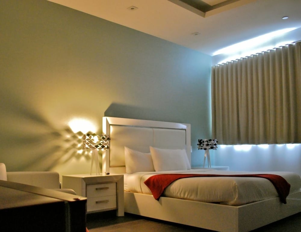 The Fritz Hotel 20/60