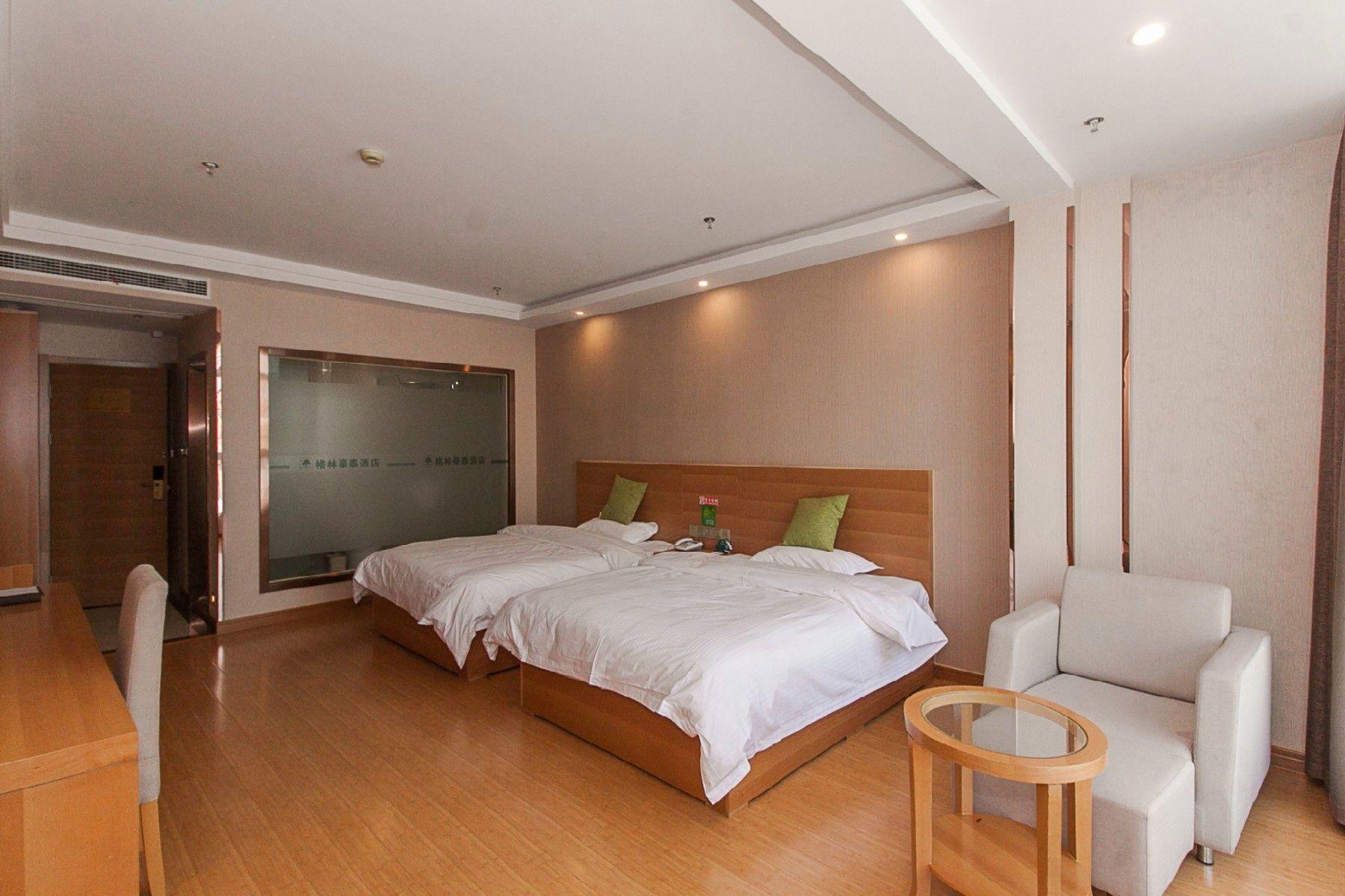 GreenTree Inn Wuxi Jiangyin Nanzha Town Express Hotel 14/23