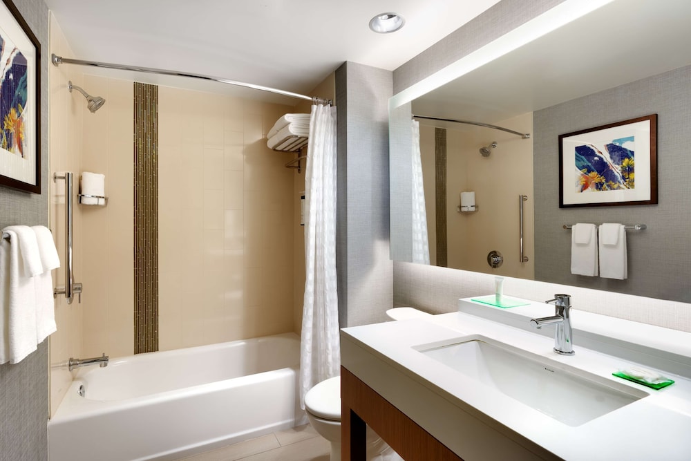 Hyatt Place Provo 60/60