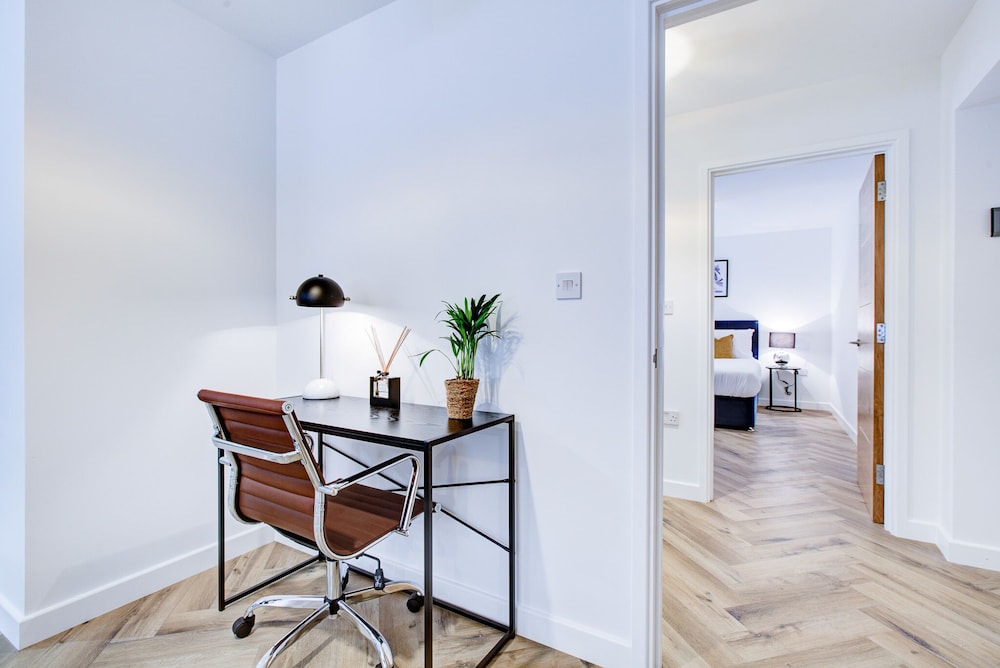 Lobby at HybridResi Mitcham, LONDON