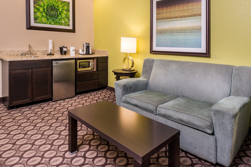 Holiday Inn Express & Suites Rockport - Bay View 42/51