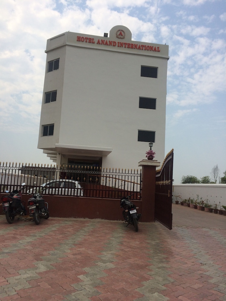Hotel Anand International 8/46