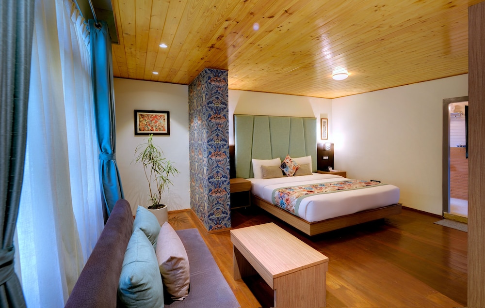 Udaan Woodberry Hotel & Spa 35/56