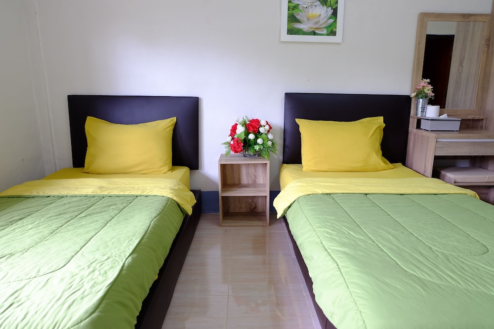 Sirimongkol Resort 15/51