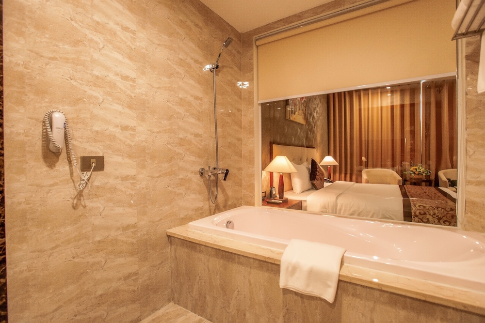Muong Thanh Luxury Can Tho Hotel 21/68