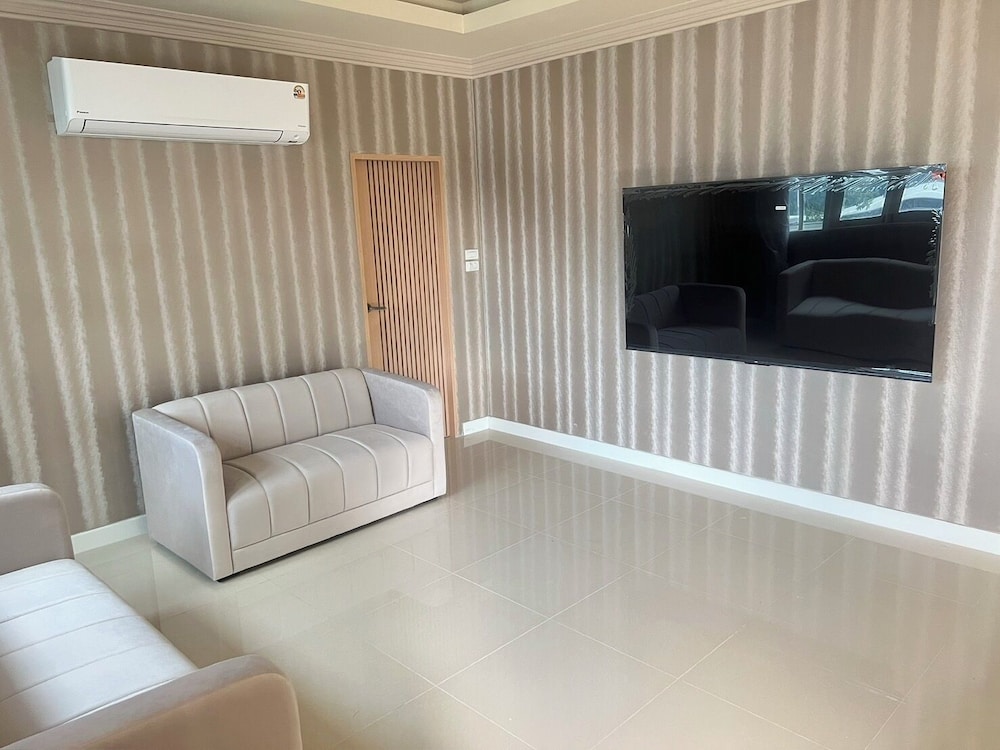 V20 Boutique Hotel 57/76