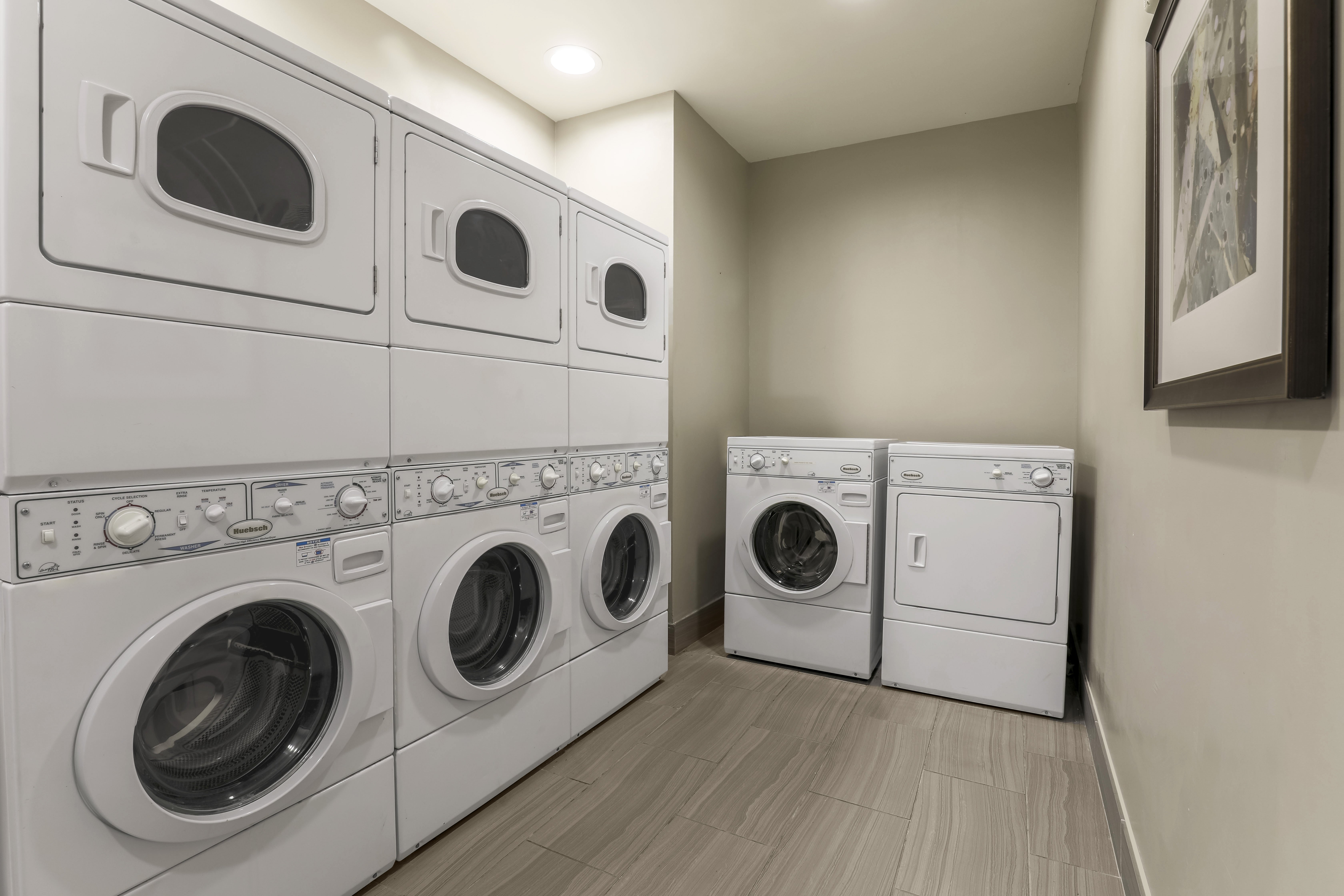 Staybridge Suites Reno 24/45