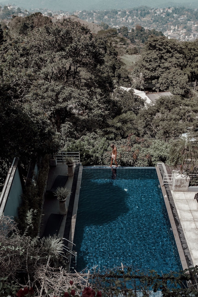 Theva Residency 24/50