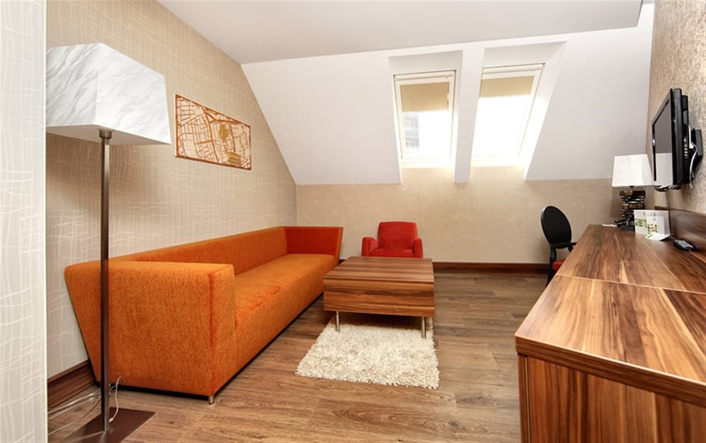 Holiday Inn Trnava 43/66