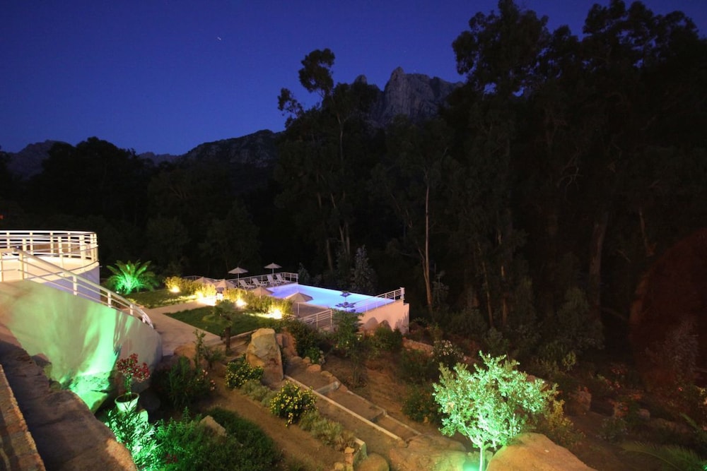 Hotel Costa Rossa 40/47
