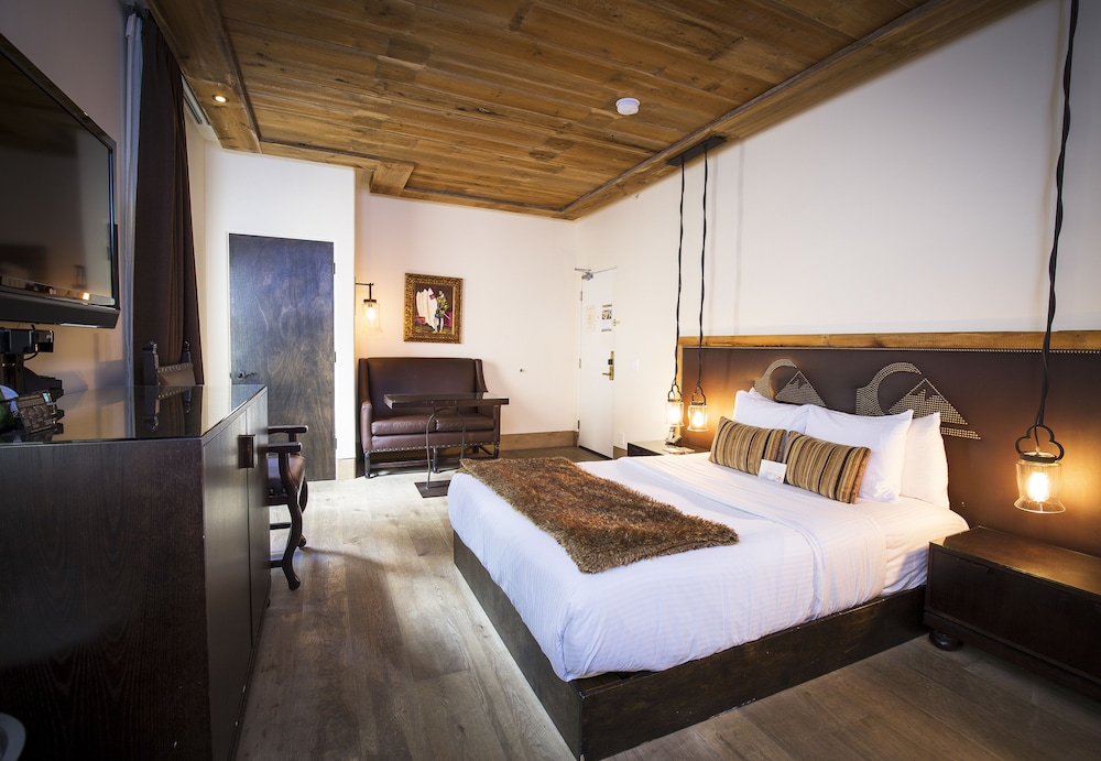 Surf, House, King Bed