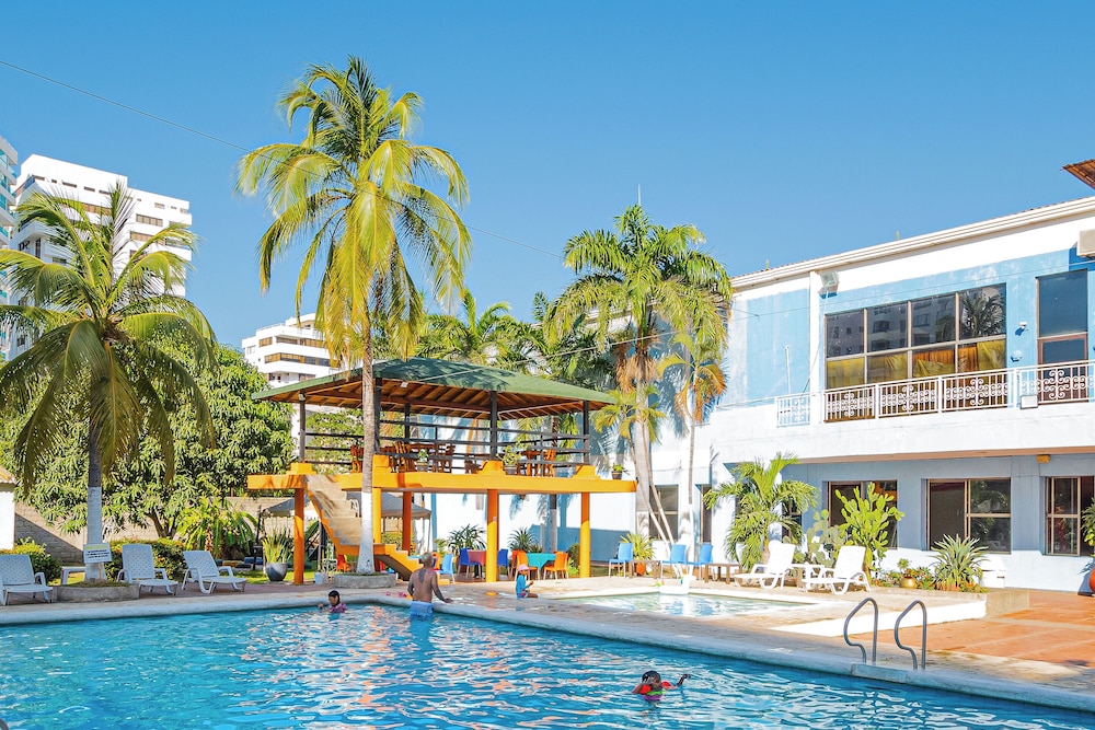 Palmarena Plaza Hotel 44/49
