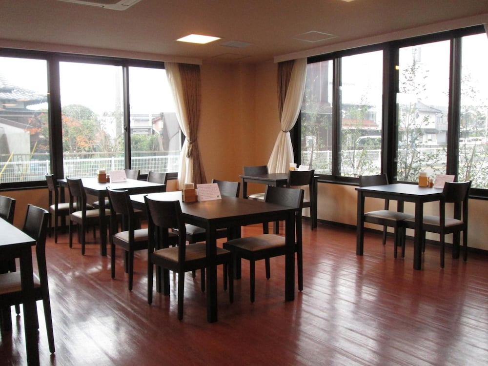 OKAWA RIVERSIDE HOTEL 37/51