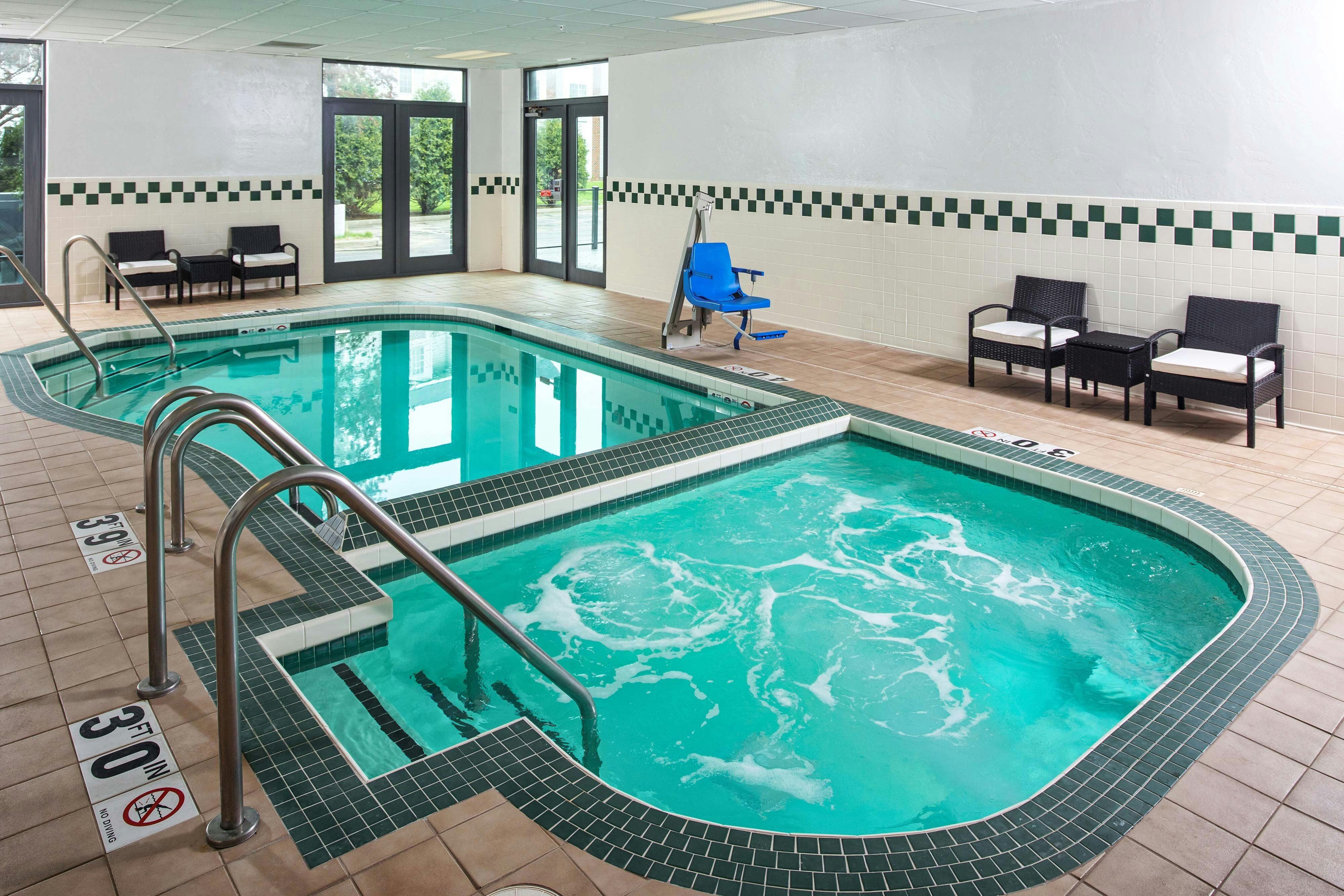 Four Points by Sheraton Appleton 6/15