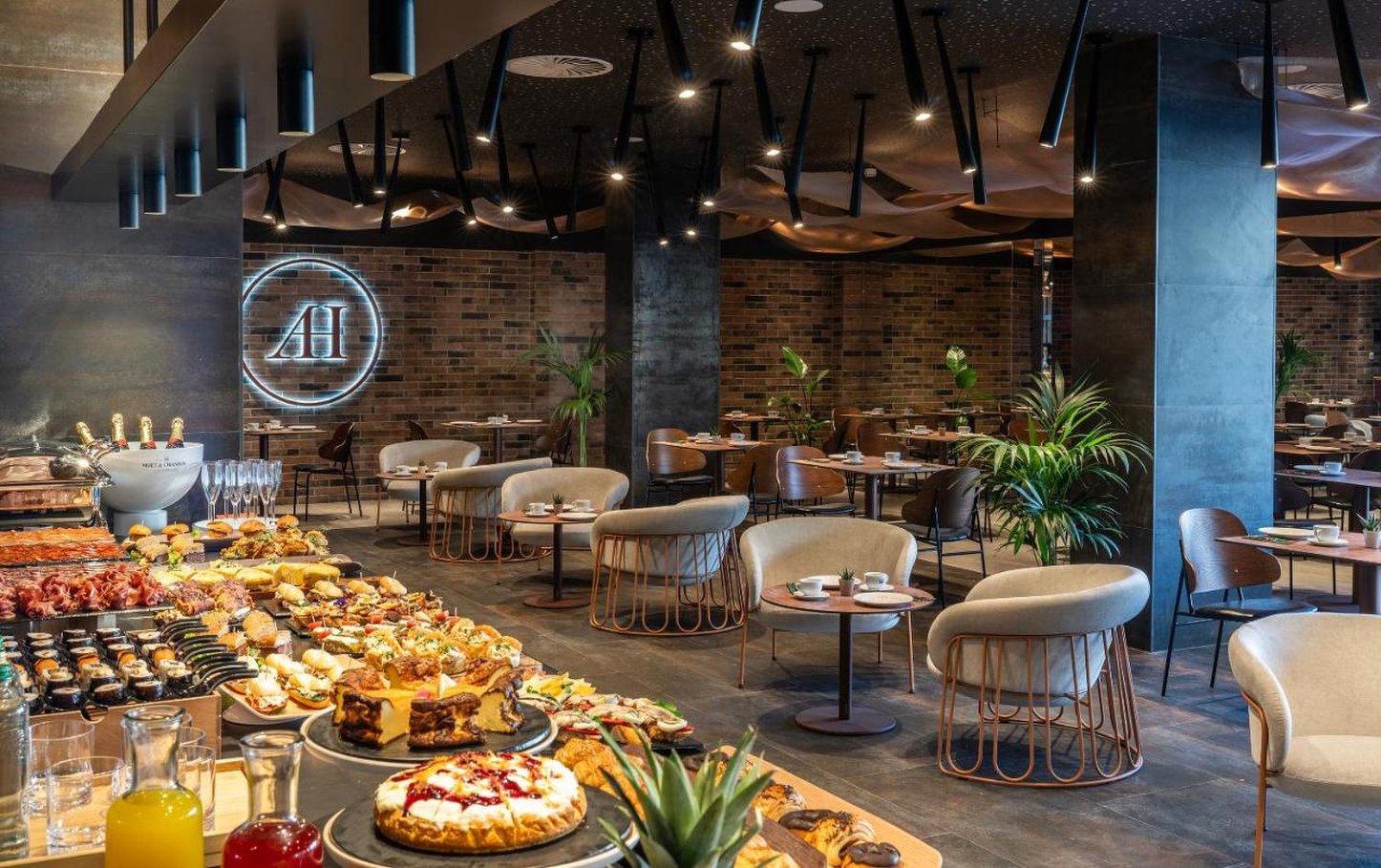 Axel Hotel Bilbao - Adults Only 55/64