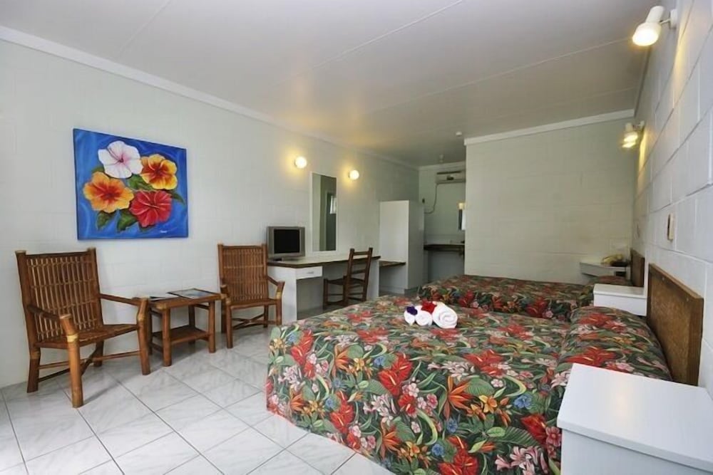 Kosrae Nautilus Resort 6/31