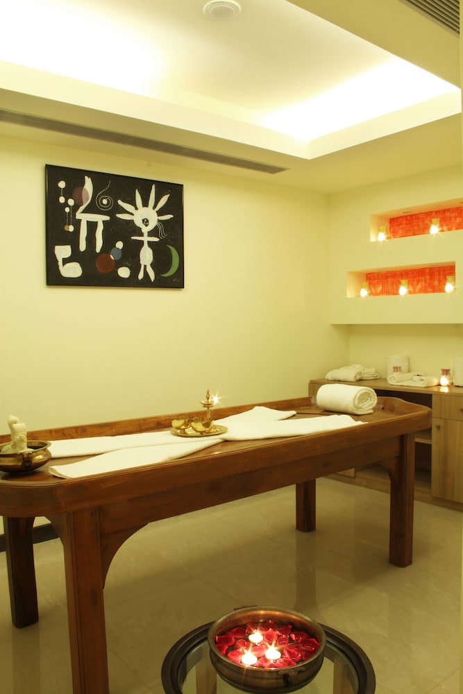 Lemon Tree Hotel Electronics City Bengaluru 11/61