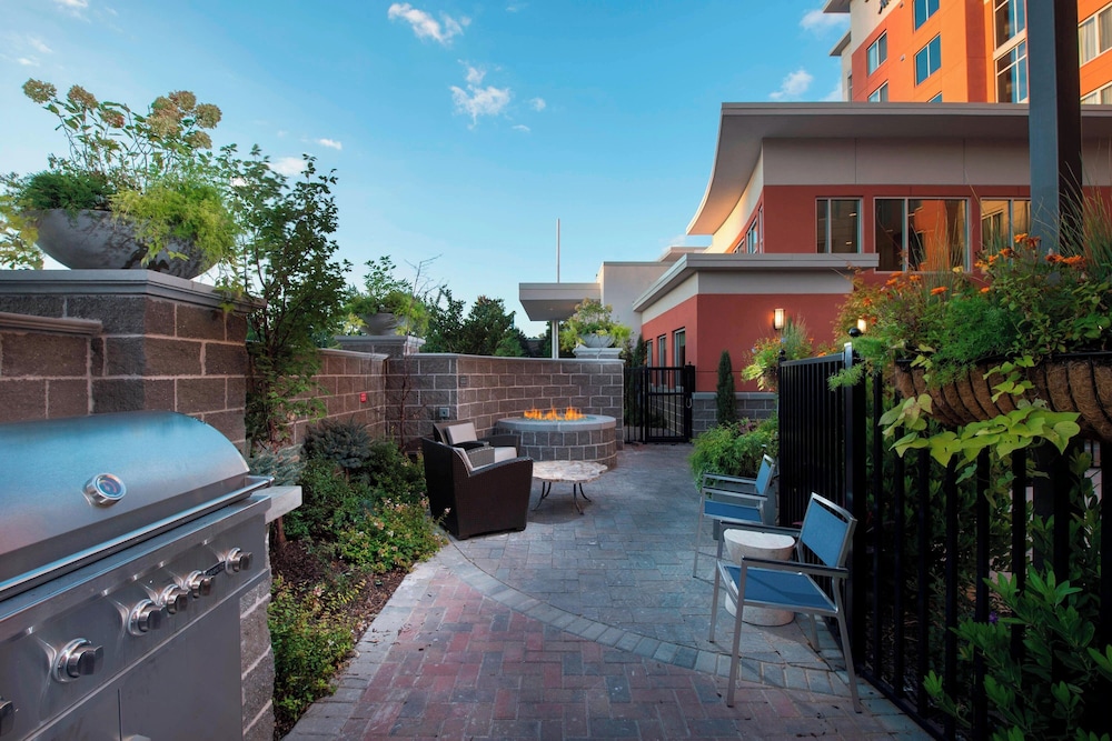 RESIDENCE INN ATLANTA PERIMETER CENTER DUNWOODY 4/44