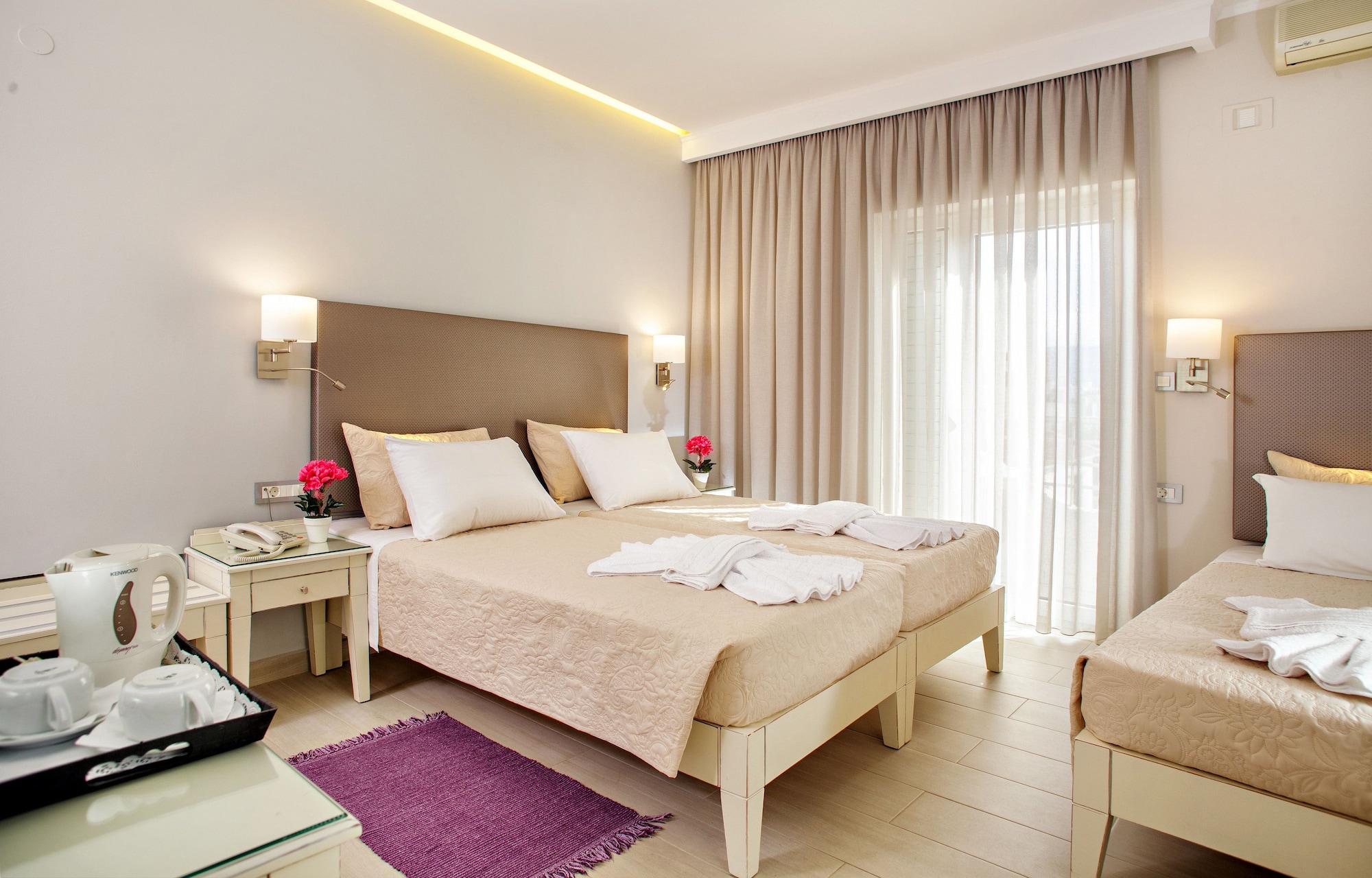 ECONOMY, TWIN BEDS